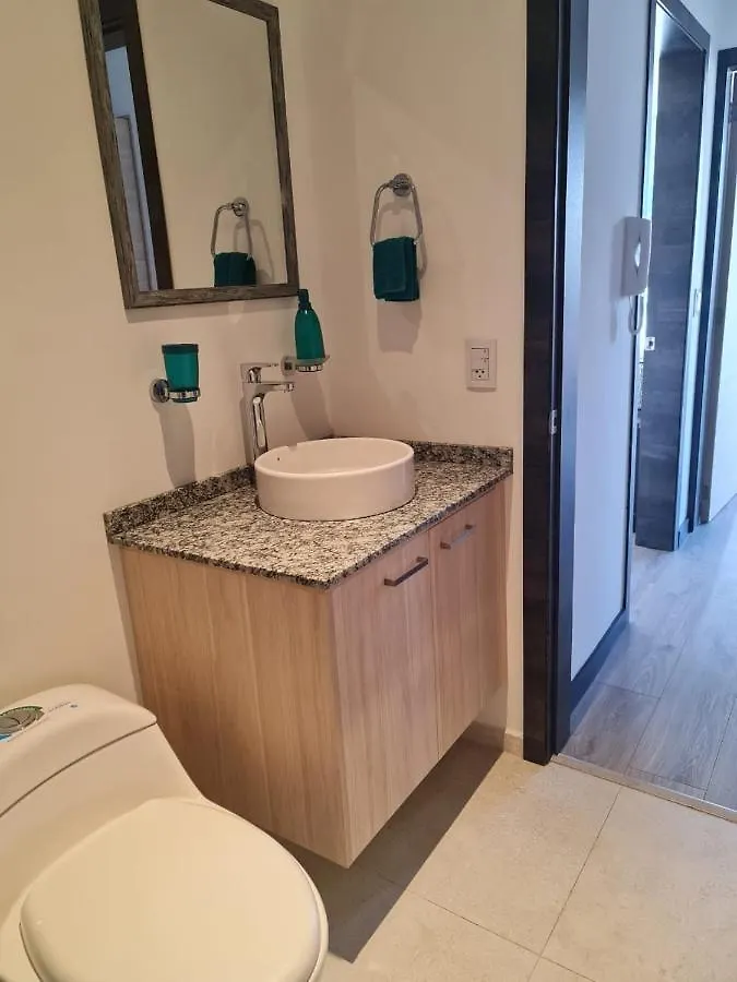 Hermoso departamento, céntrico y tranquilo Quito 0*,  Ecuador
